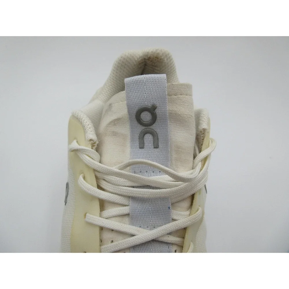 On‎ Running Cloudnova Shoes Womens Size 10 White Cream Gum CloudTec 26.98223